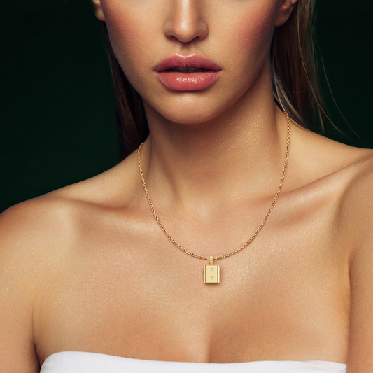 RISKET, DICE PENDANT