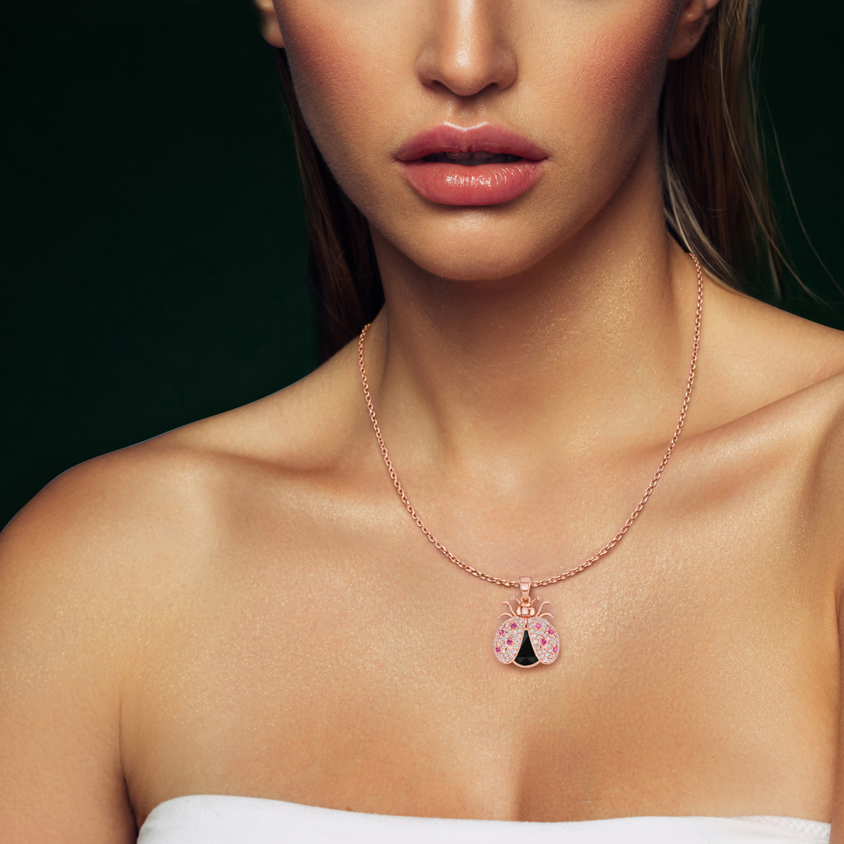 MISS BUG, BUG PENDANT