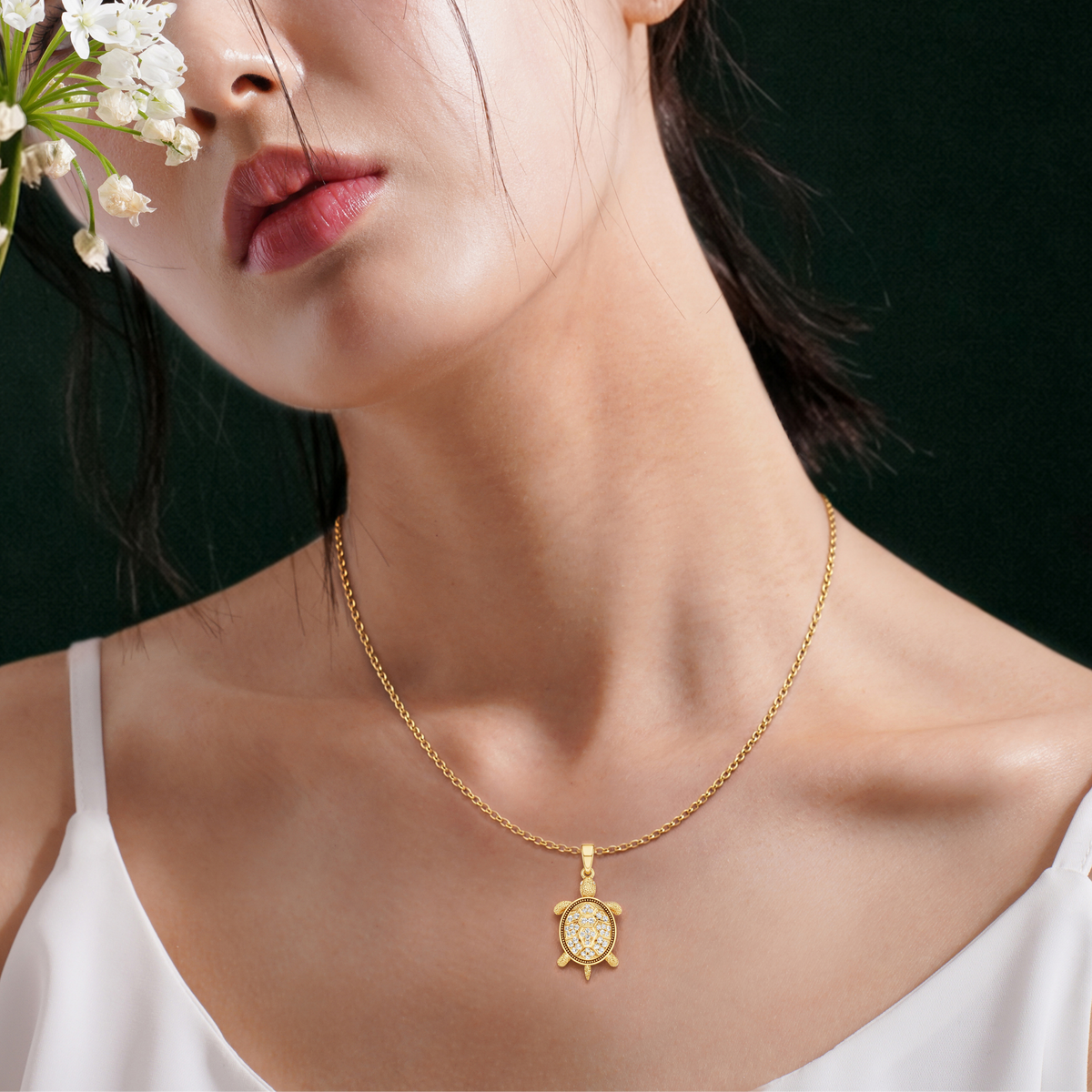 SEA TROT, TORTOISE PENDANT