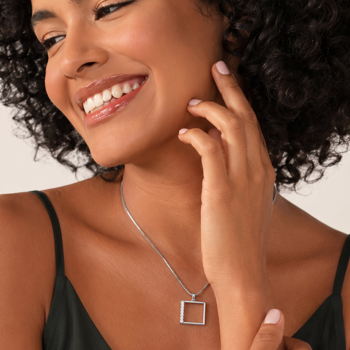 ARCHERON, ARCH PENDANT