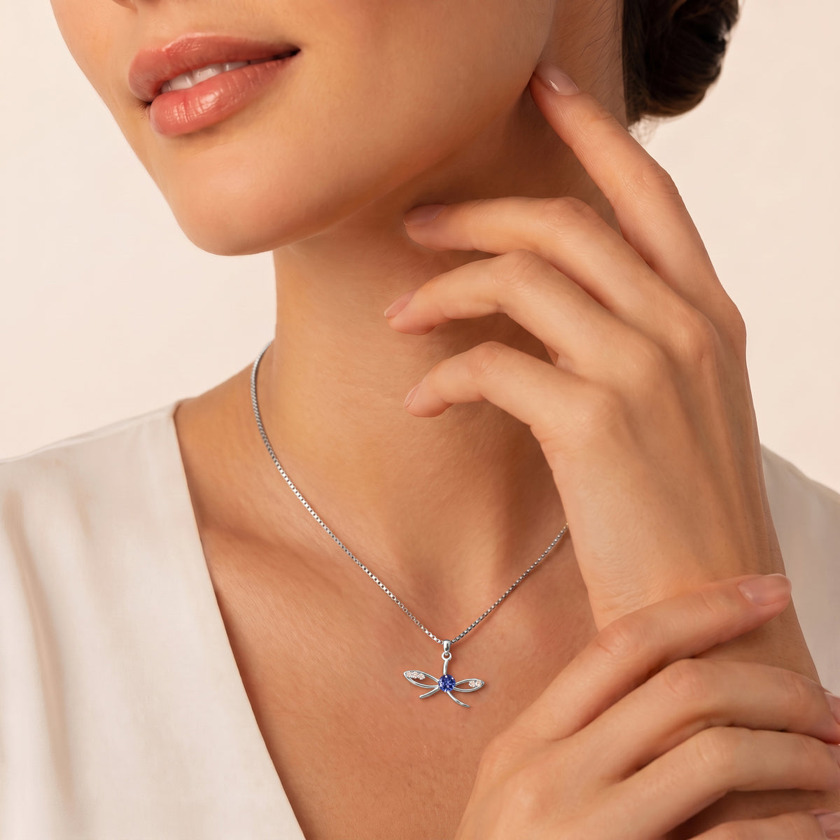 FLYTE, THE DRAGONFLY PENDANT