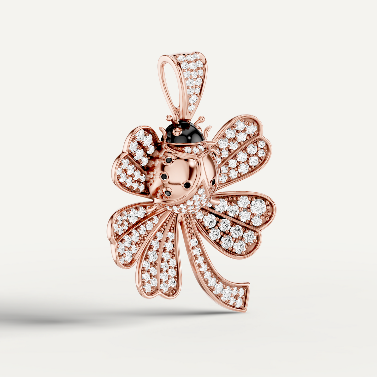 LADY LUCK, CLOVER LEAF PENDANT