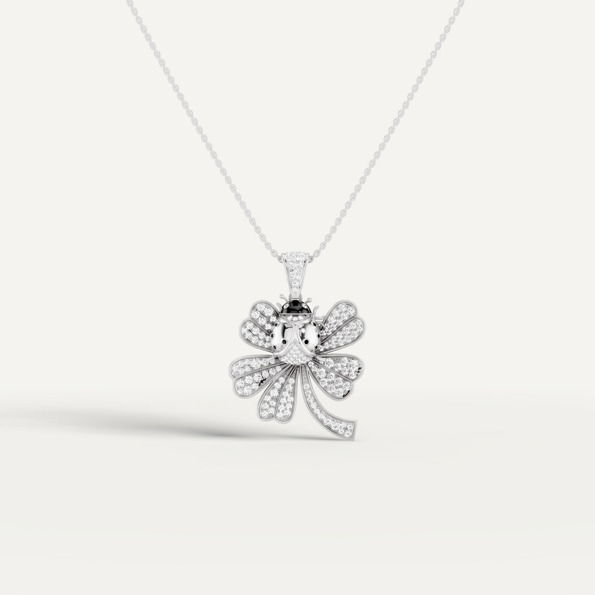 LADY LUCK, CLOVER LEAF PENDANT