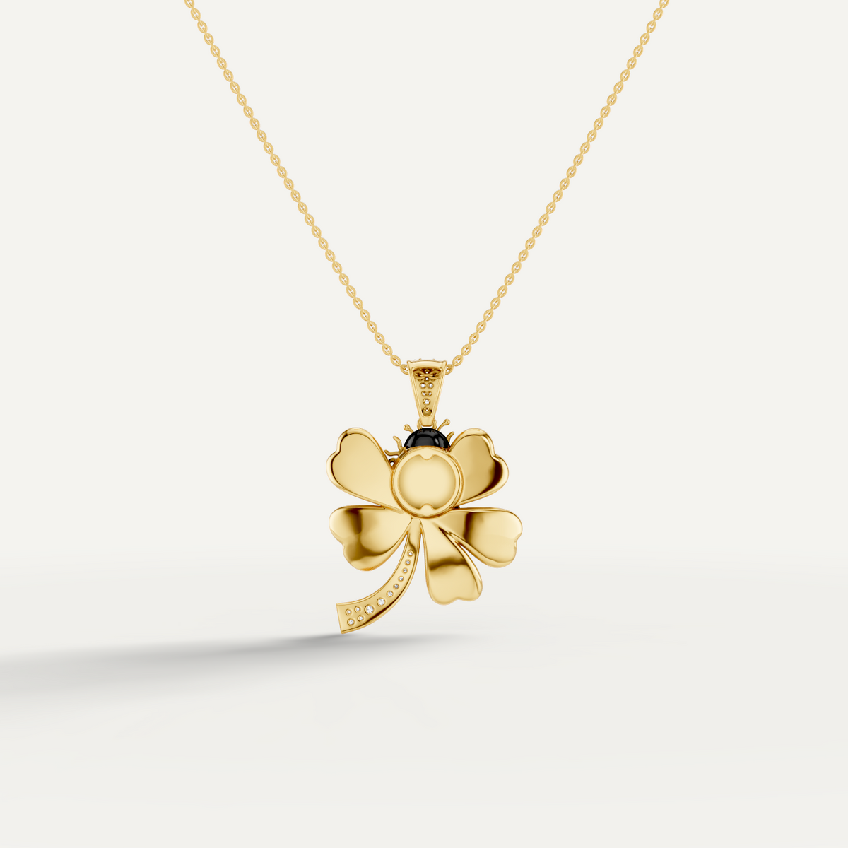LADY LUCK, CLOVER LEAF PENDANT