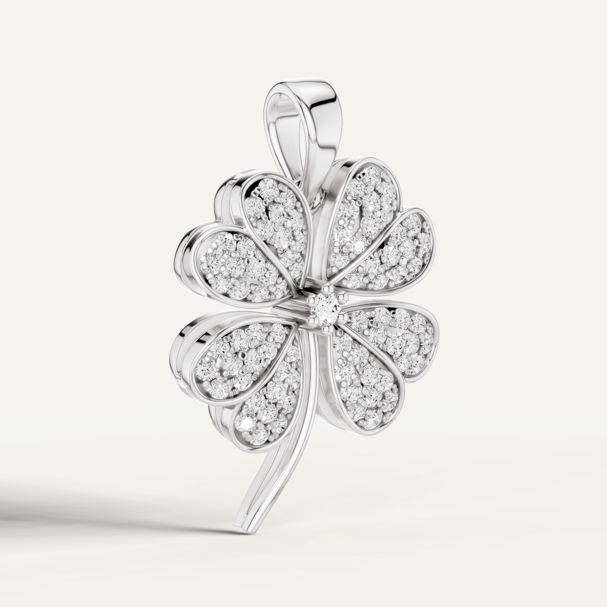 CHAMOUR, CLOVER LEAF PENDANT